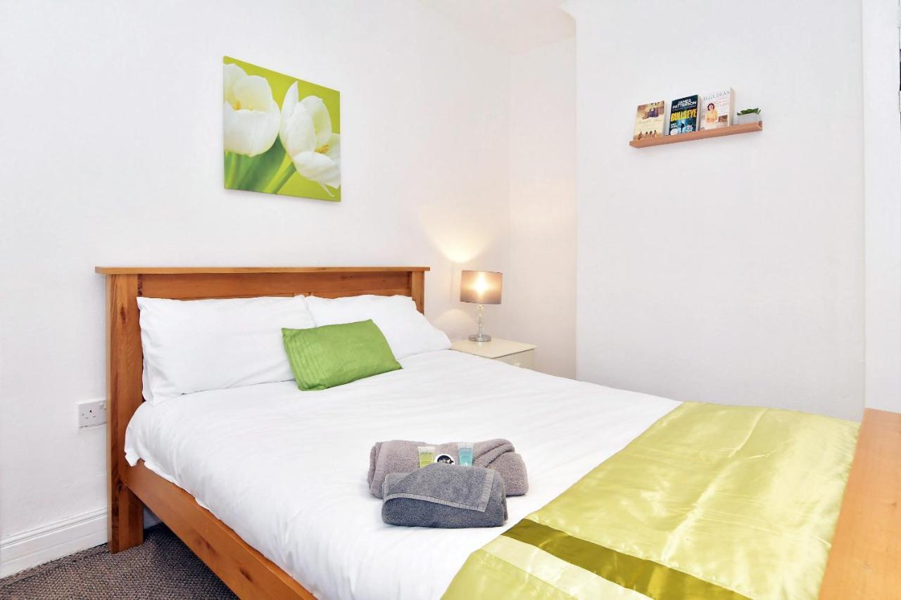 Townhouse @ Hanley Road Stoke Ngoại thất bức ảnh