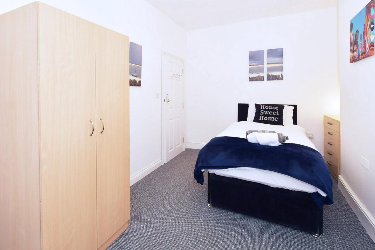 Townhouse @ Hanley Road Stoke Ngoại thất bức ảnh