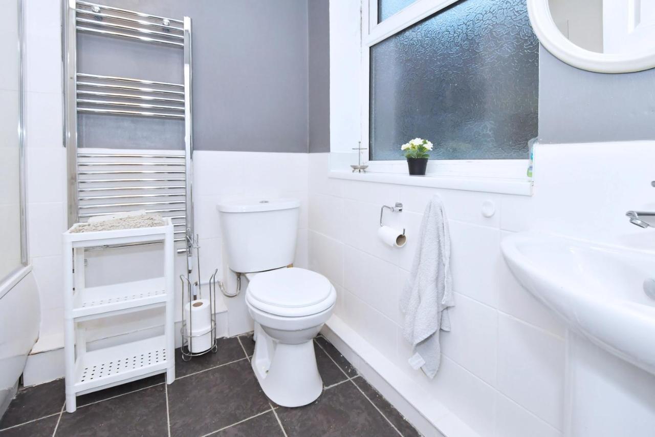 Townhouse @ Hanley Road Stoke Ngoại thất bức ảnh