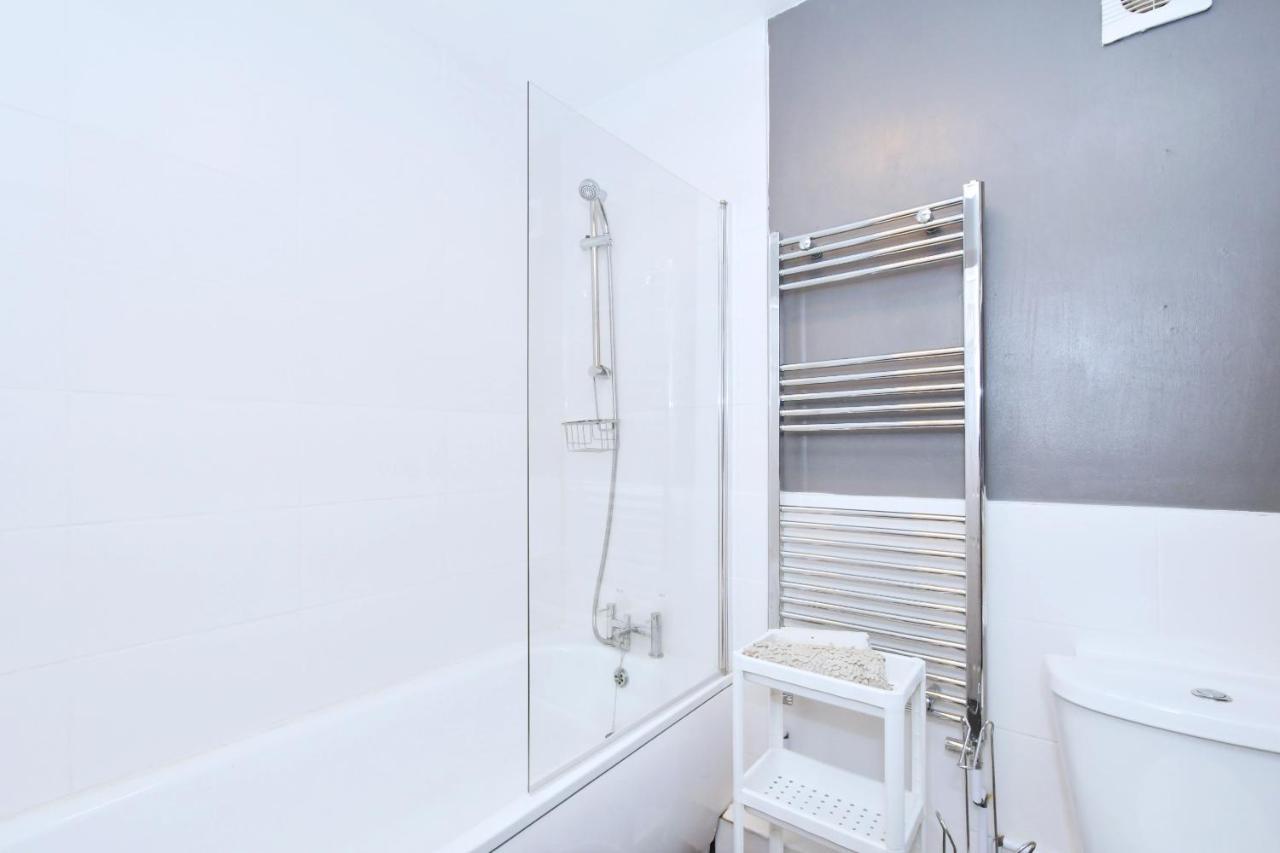 Townhouse @ Hanley Road Stoke Ngoại thất bức ảnh
