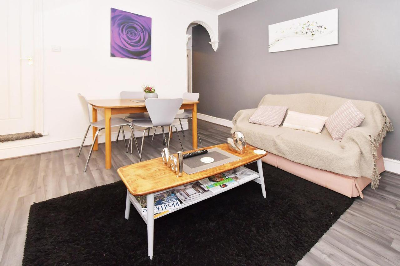Townhouse @ Hanley Road Stoke Ngoại thất bức ảnh